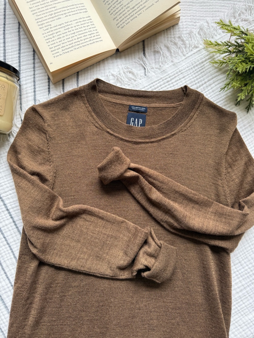 GAP Brown Merino Wool Sweater Lightweight Pullover Size Small Petite